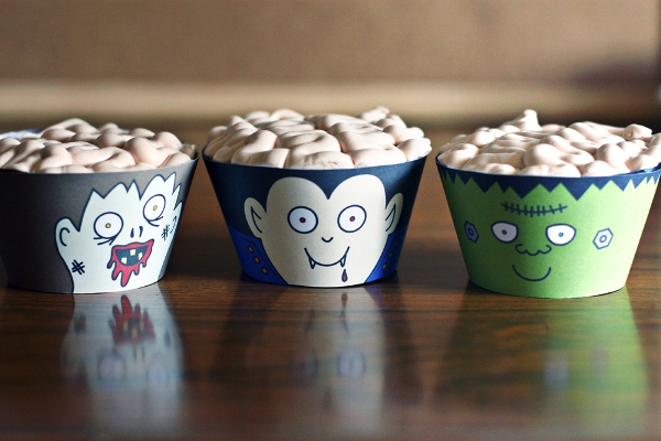 Belle bebes Halloween cupcakes 13 Halloween cupcakes, monster, brains, blood, free printables, cupcake wrappers, halloween party food